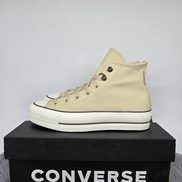 New Chuck Tayor All Star Lift Platform Weatherized Leather Shoes Womens Size 7.5 - Picture 2 of 8